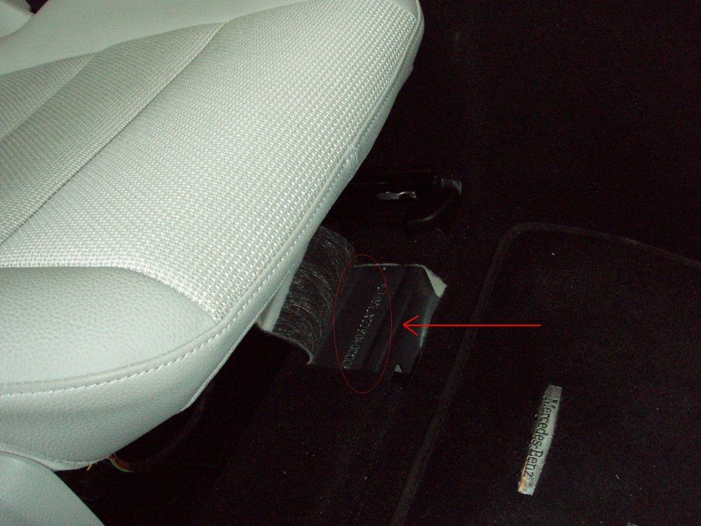 5ae1a6d398034_mercedesC180001.thumb.jpg.bc4ef1dd3eb519129e56869f4ee30cfc.jpg